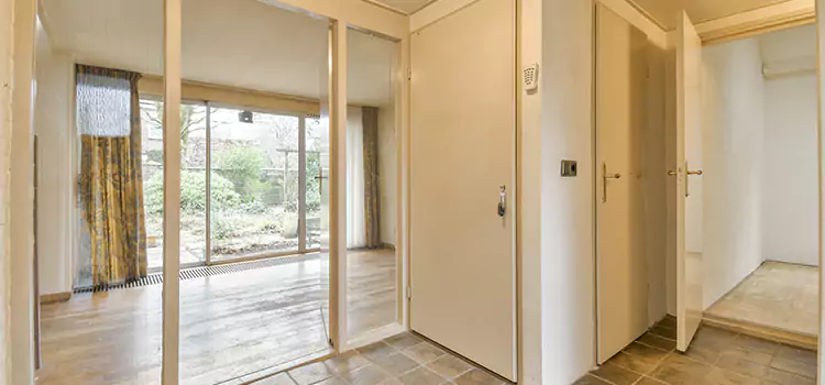 Why Choose Our Pocket Door Experts in Lakeland, FL?